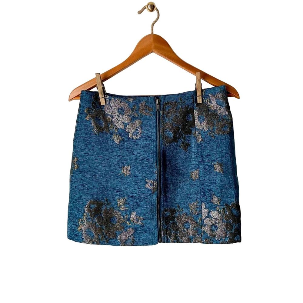 Free People Floral Embroidered Blue Zip Up Mini Skirt Size 4